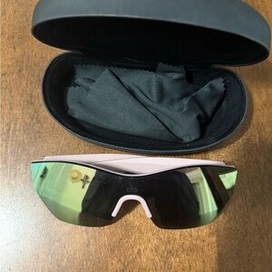 ALO Yoga Sunglasses with Pink and Black Accents